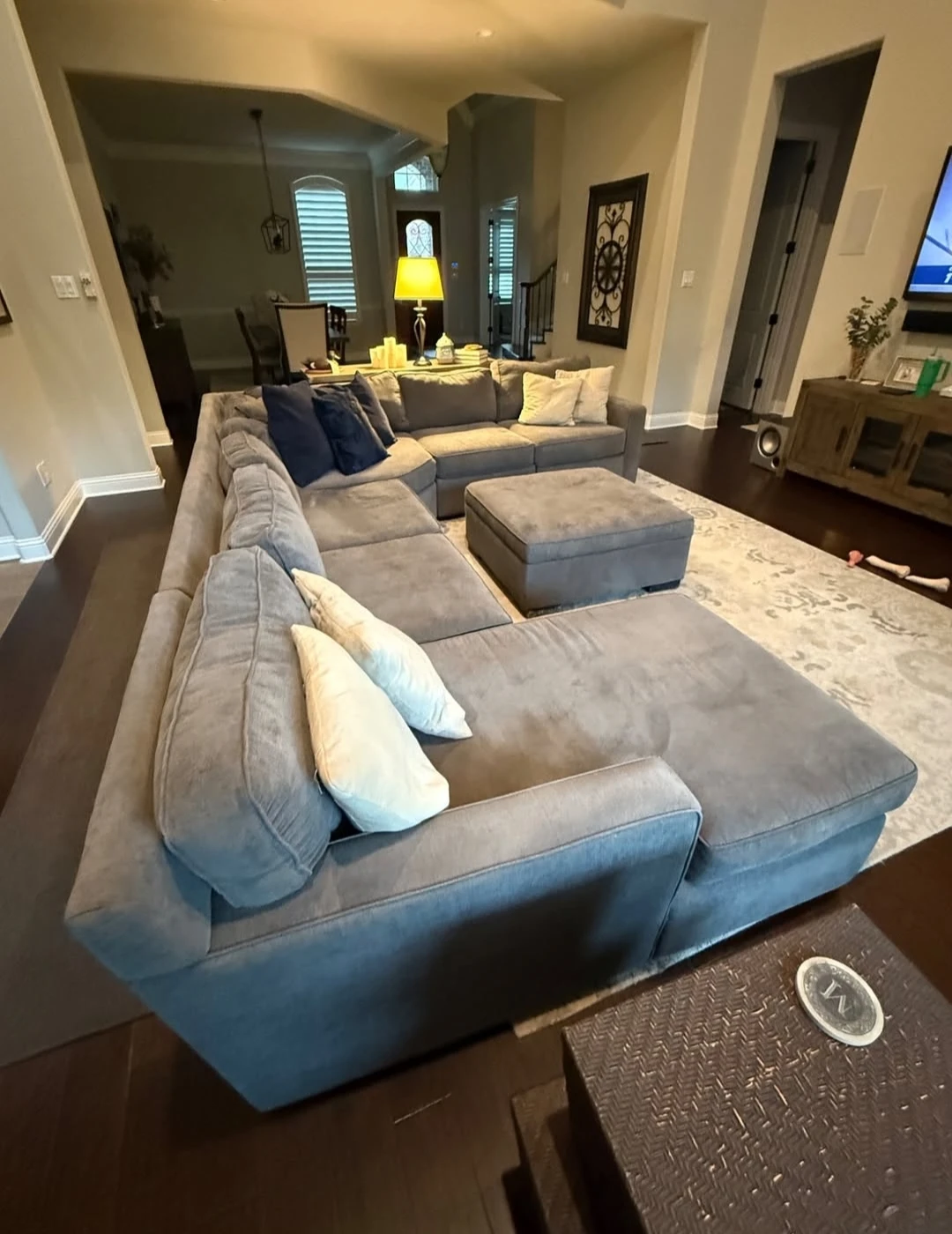 Sectional couch - photo 4