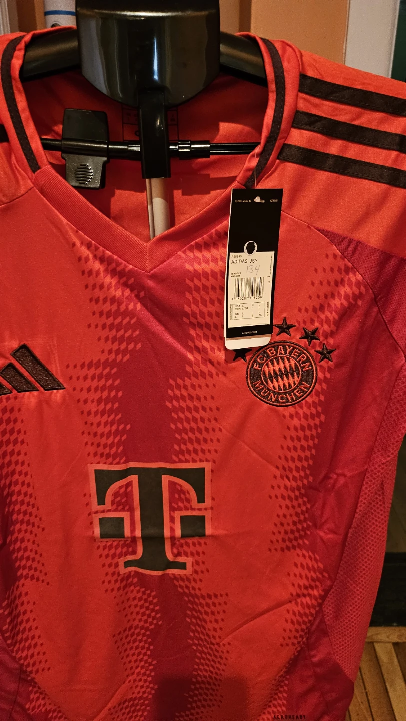 Adidas FC Bayern Munich Jersey - Size Large - photo 2