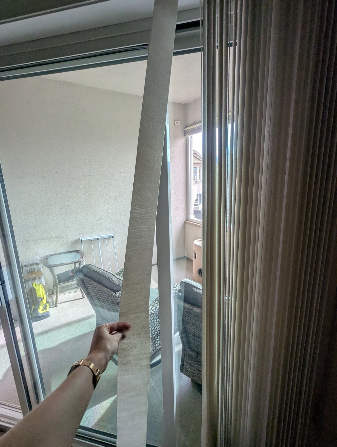 Off-White Vertical Blinds for Sliding Door