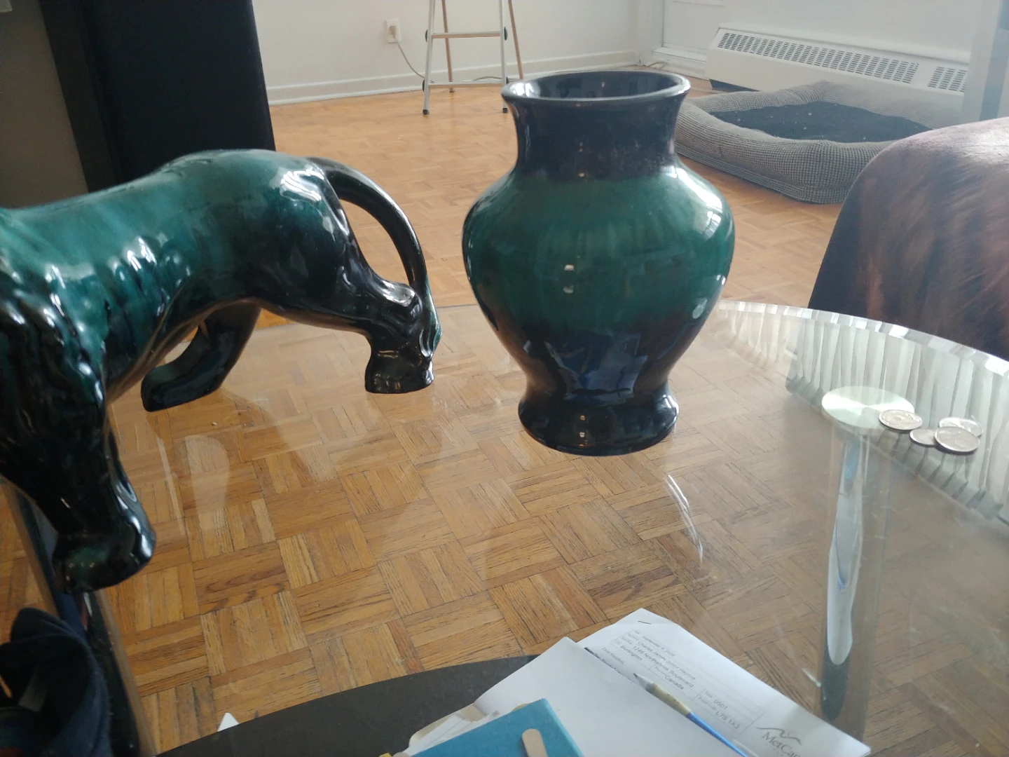 Blue mountain pottery Lion Figurine and Vase Set - photo 3