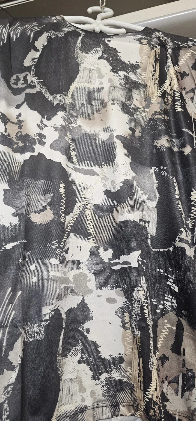 Abstract Print T-shirt