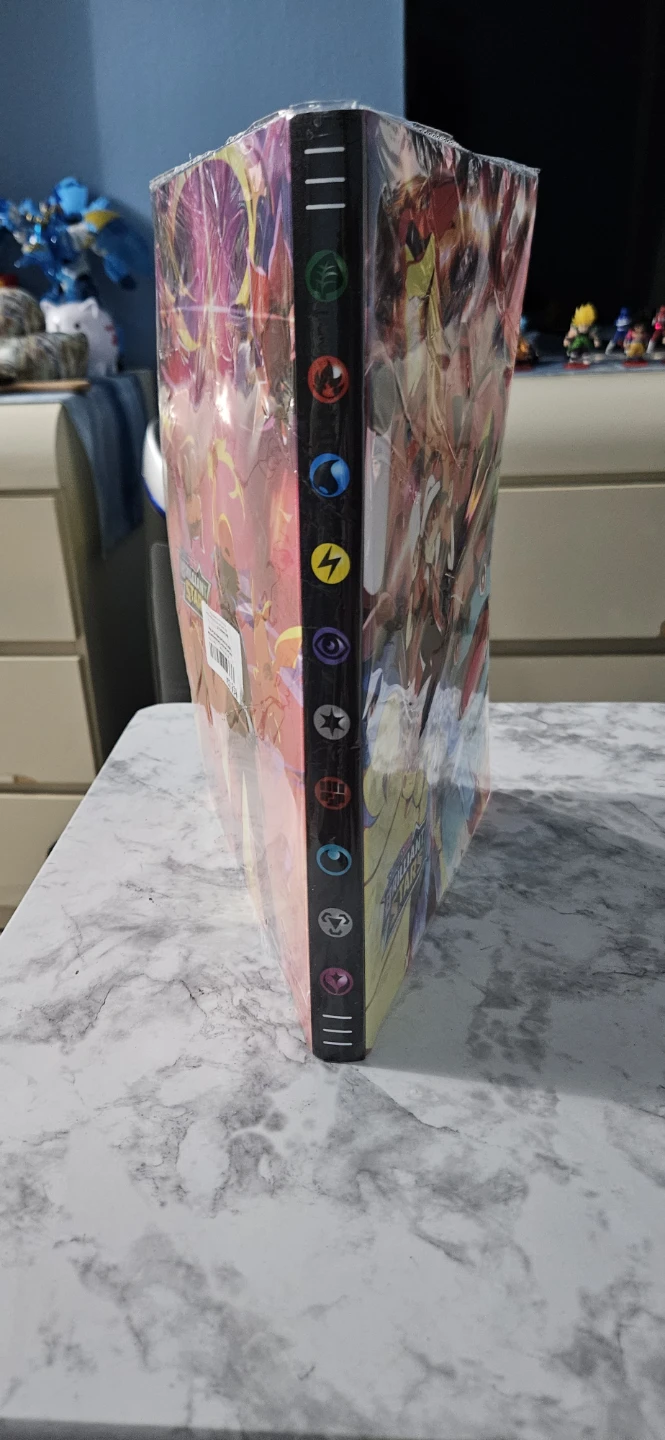 Pokémon Card Binder - photo 4
