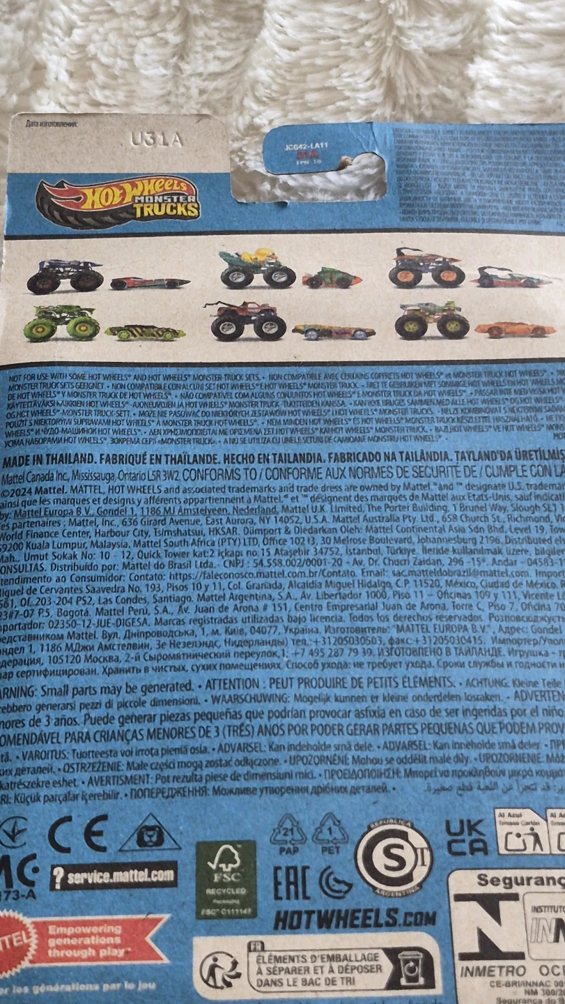 Hot Wheels Monster Trucks Race Ace - photo 2