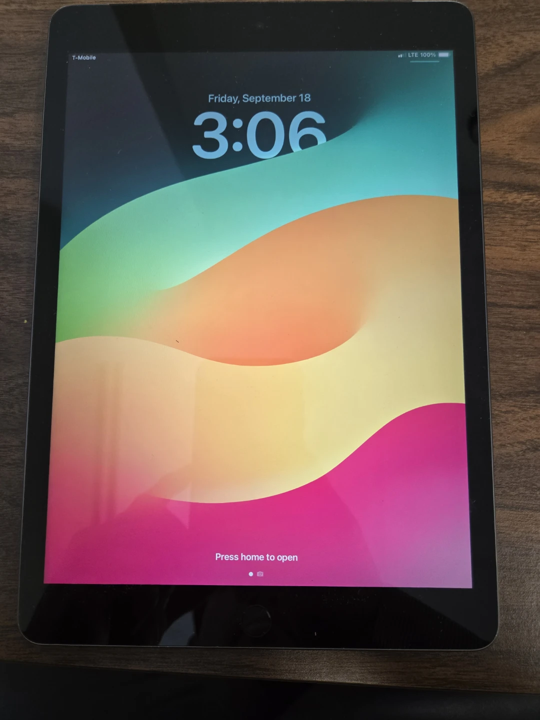 Apple iPad 9th generation - photo 2