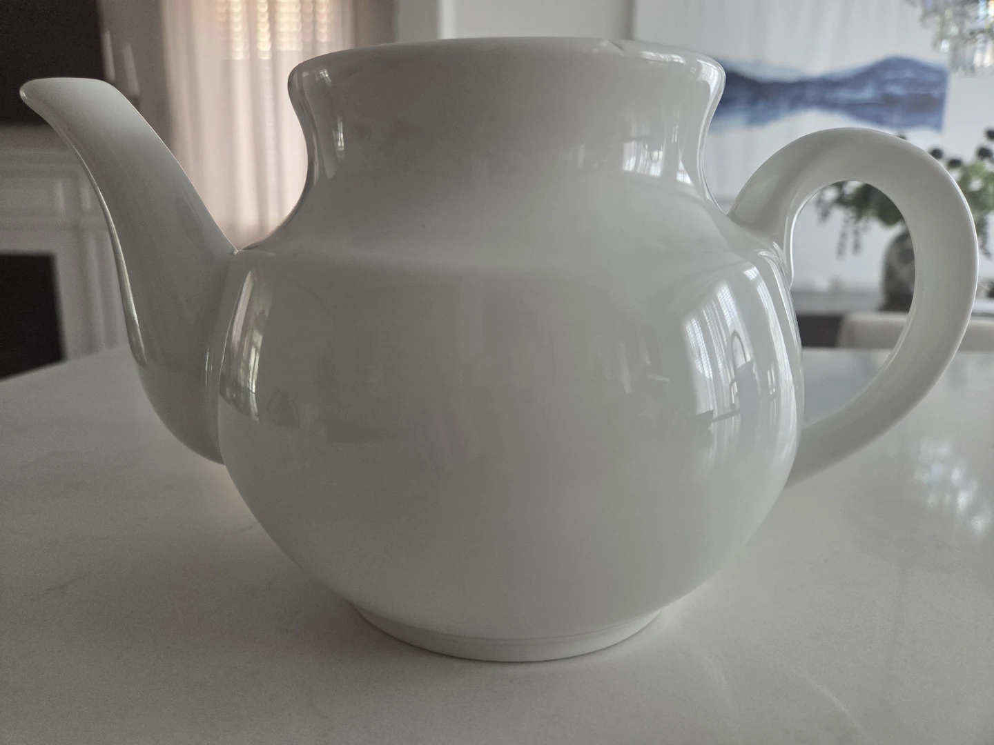 Togo Hotel Porcelain Teapot - photo 3