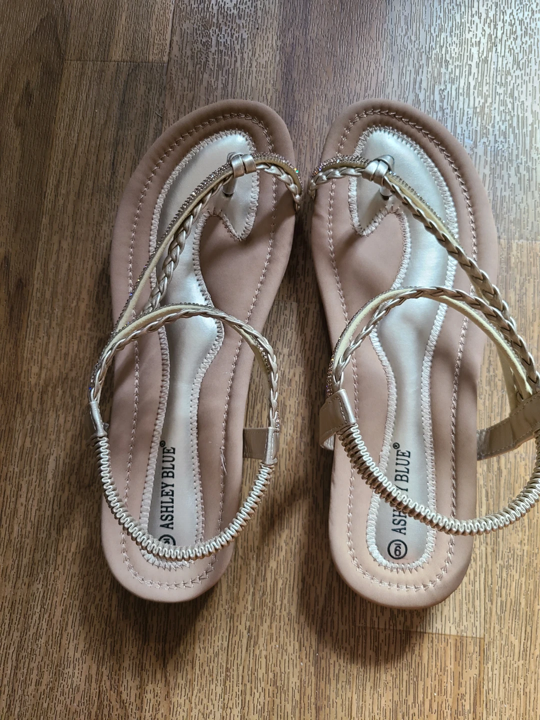 Women's sandals size 9