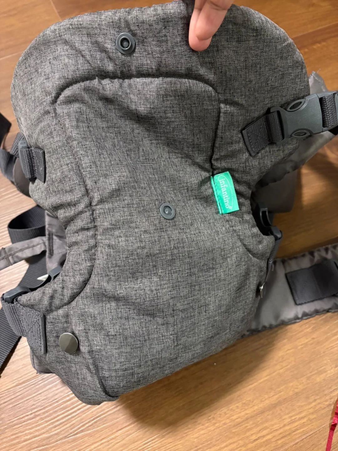 Infantino baby carrier