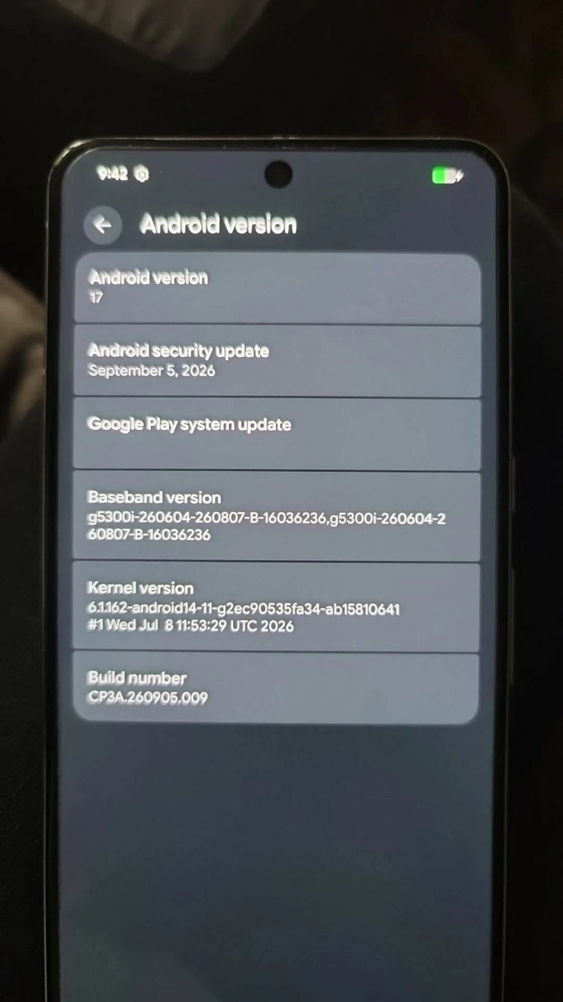 Google Pixel 8 Pro . Near mint! - photo 2
