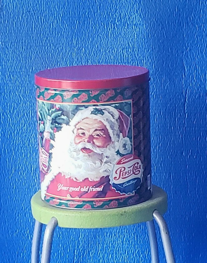Vintage Pepsi-Cola Holiday Tin