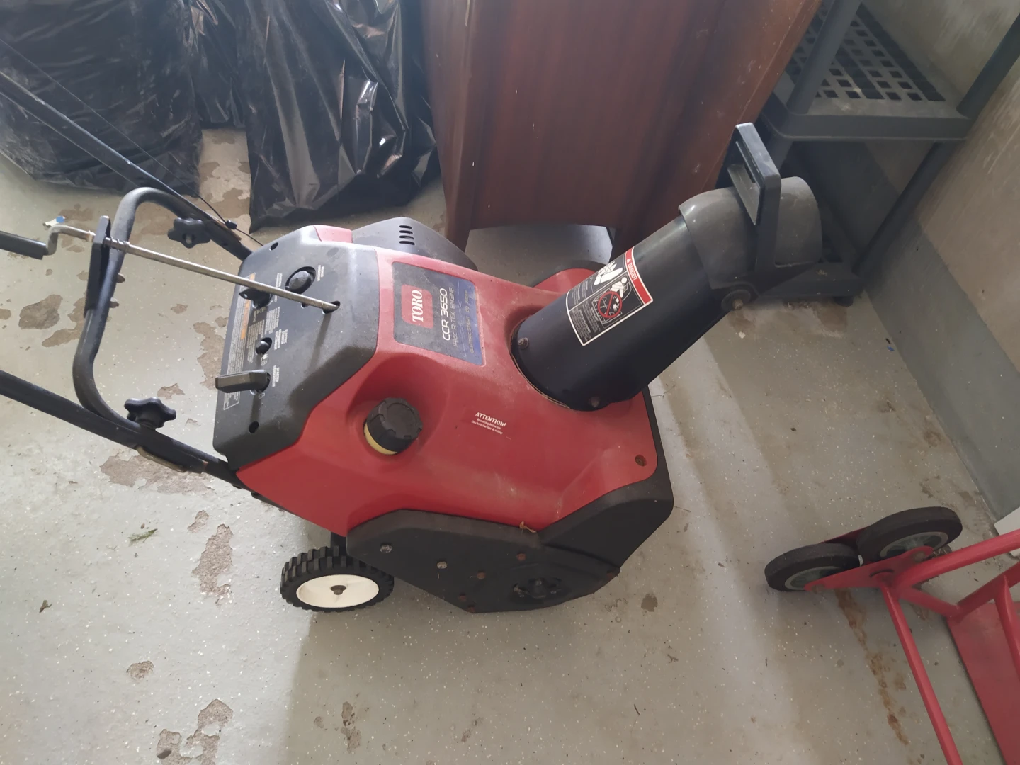 Toro CCR 3650 Snowblower - photo 2