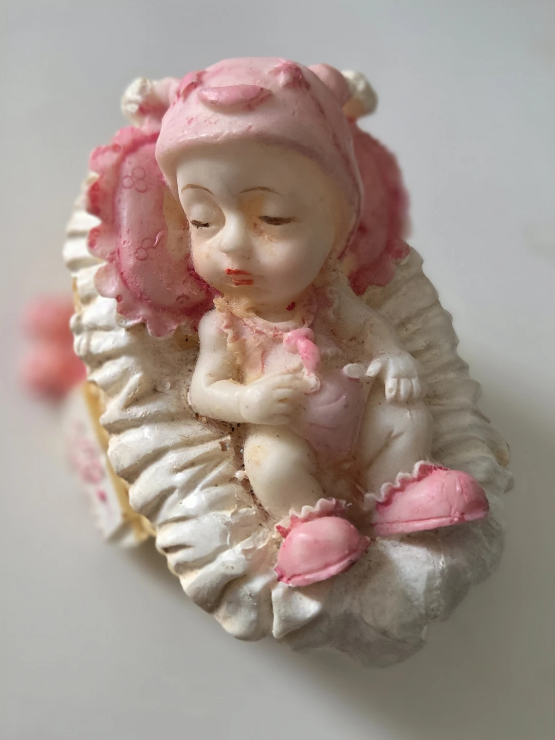 Sleeping baby ornament