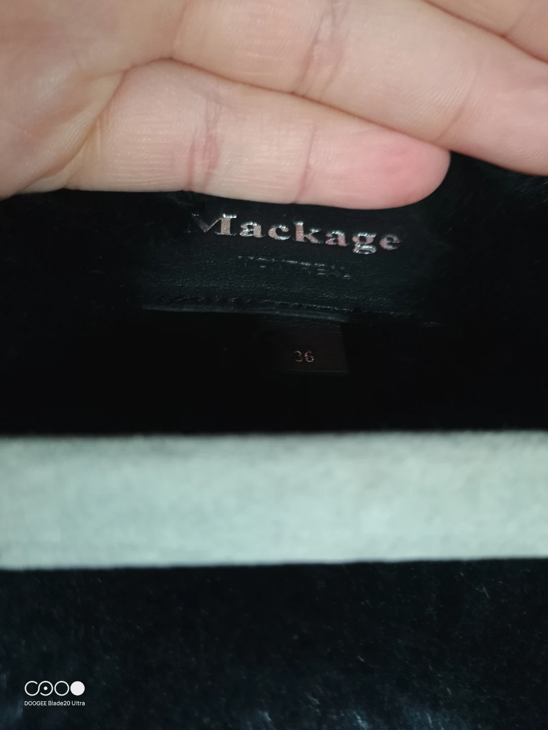 Mackage black parka size 36 - photo 4