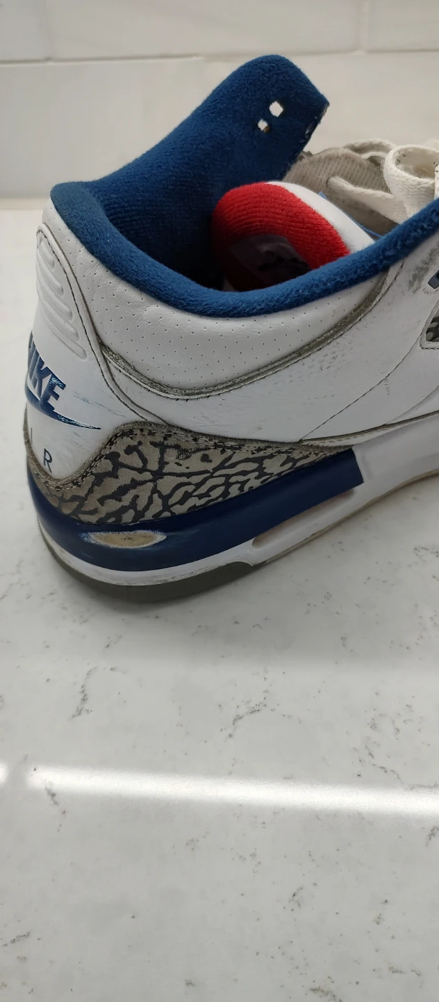 Nike Air Jordan 3 True Blue Sneakers size 6.5y - photo 5