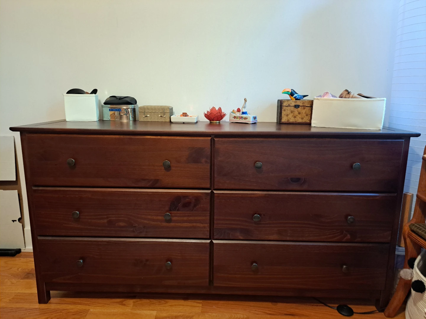 Dark Wood 6-Drawer Dresser