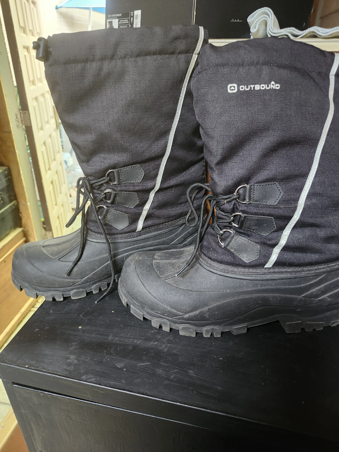 Outbound Winter Boots mens size 11 great cond - photo 3