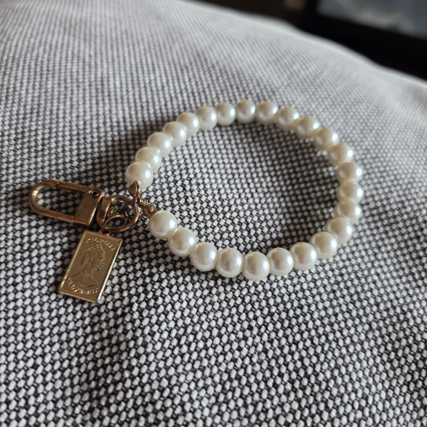 Pearl Bead Bracelet Keychain with Gold Tone  Charm - photo 2