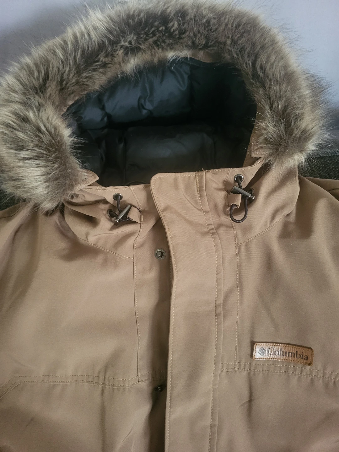 Columbia Winter Parka - Tan - Size XL - photo 2
