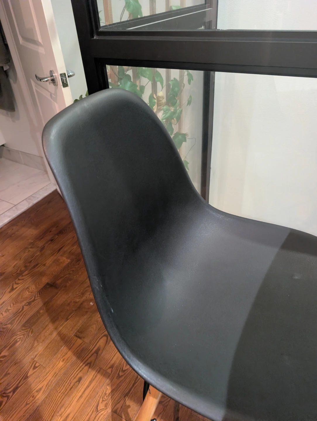 Black Bar Table and Two Stools Set - photo 4