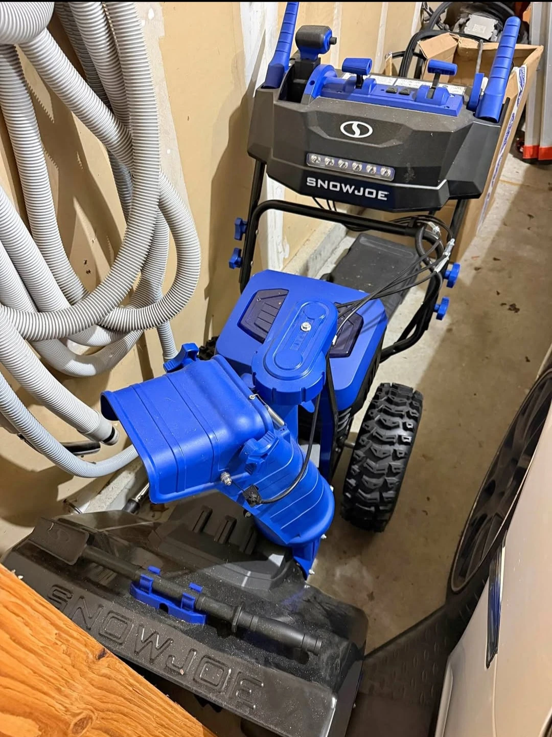 Snow Joe 96V 24-Inch Snow Blower - Negotiable - No Batteries