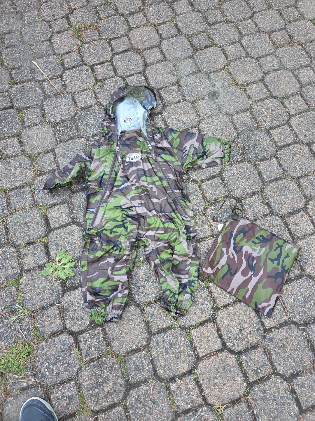 Tuffo Camo Rain Suit & Bag