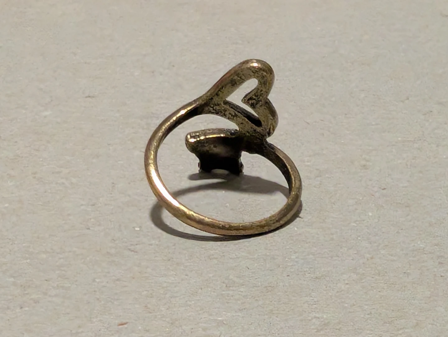Jewellery: Heart and Key gold-tone ring - photo 3