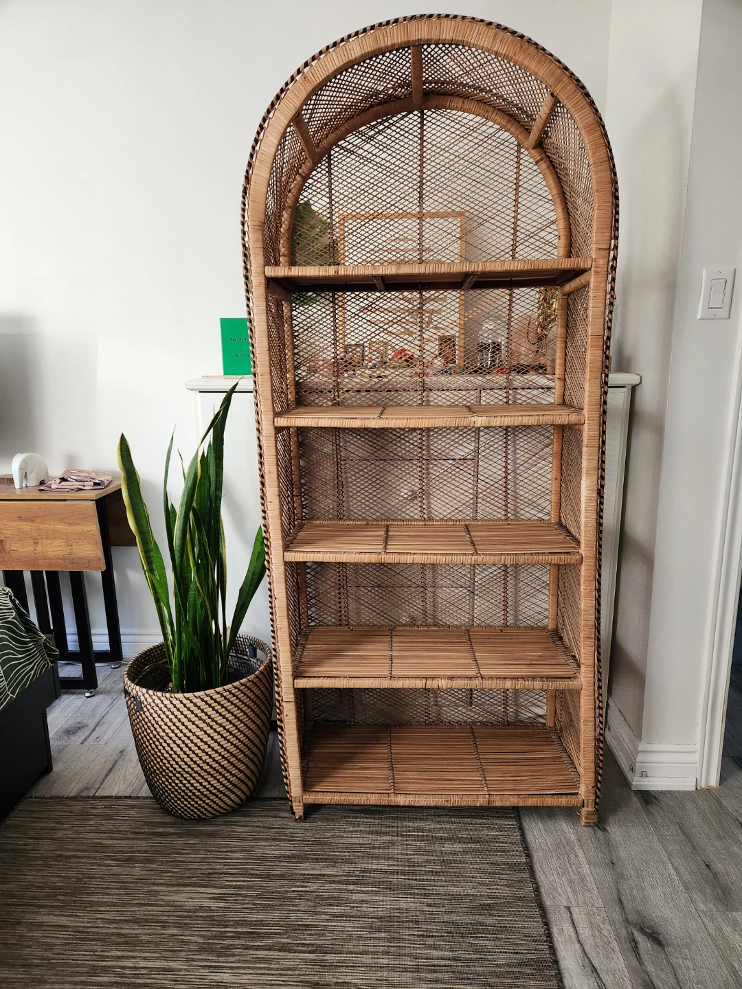 Vintage Wicker Rattan Arched Bookshelf - photo 2