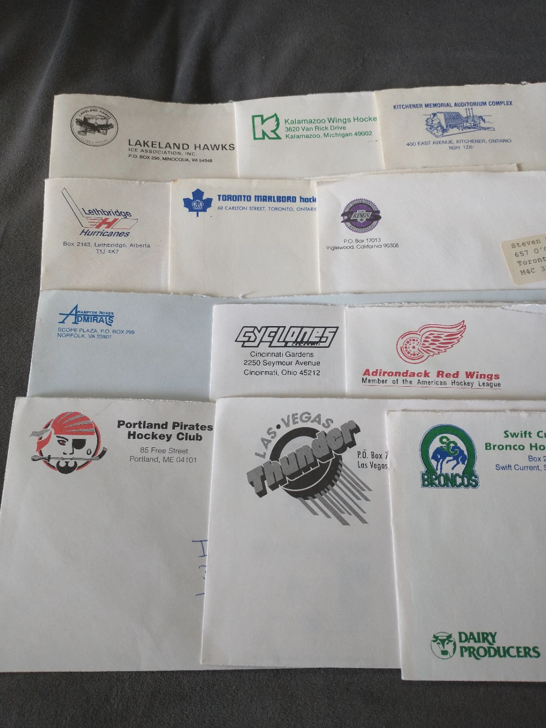 Neat! Nearly 500 envelopes from defunct hockey teams and leagues