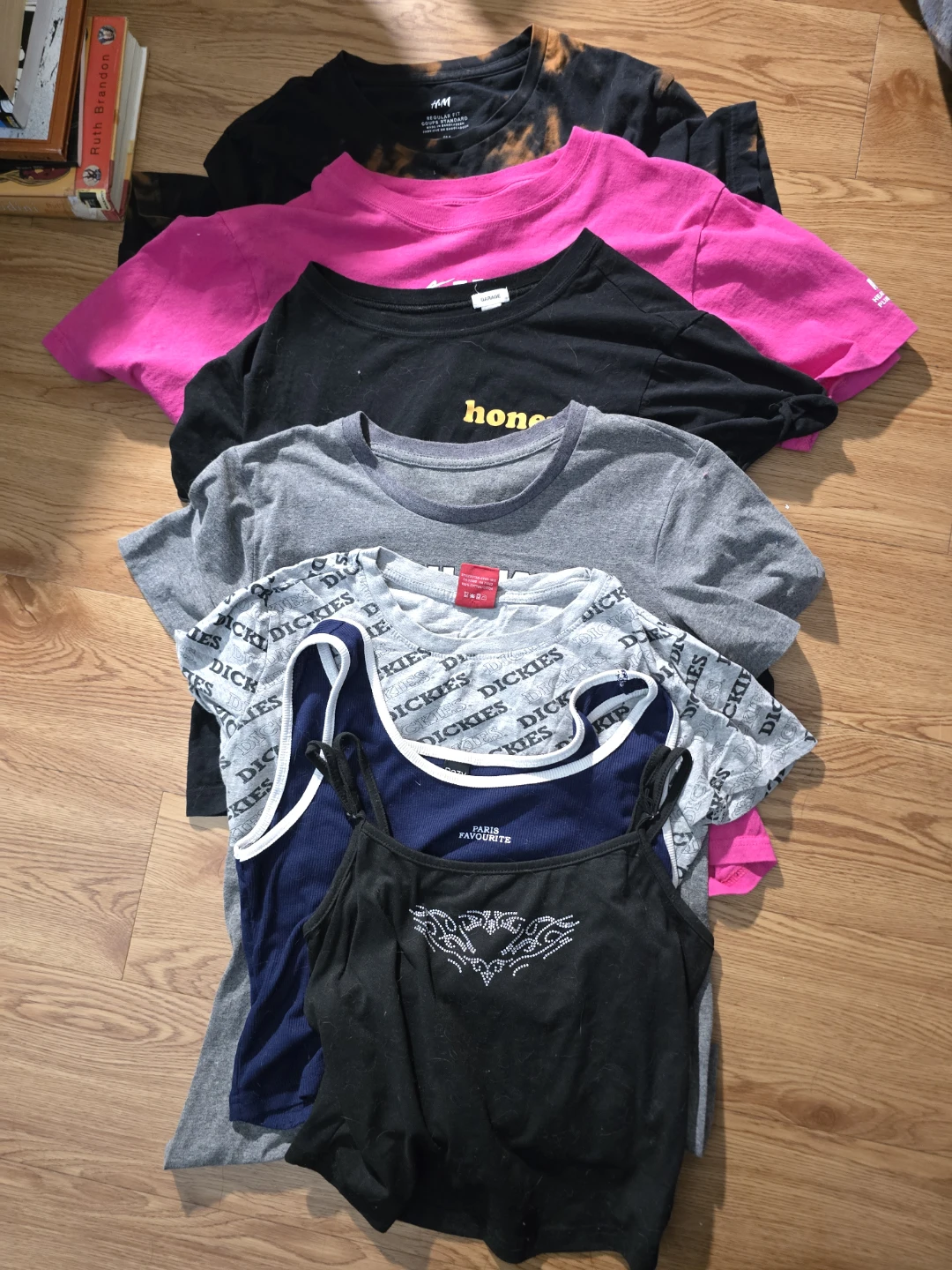 Bundle of 7 Tops - H&M, Dickies, Dazy, Disney, Garage