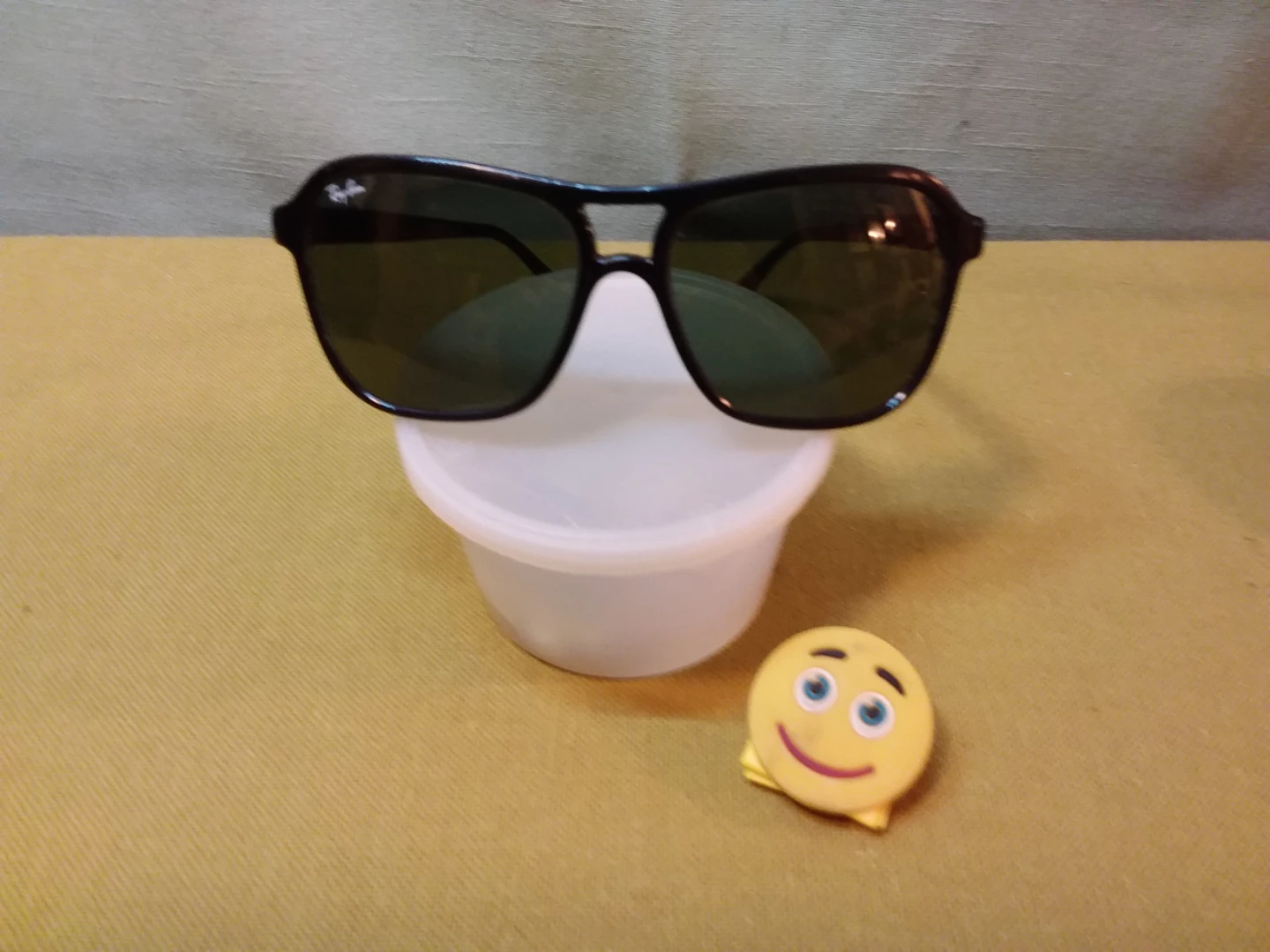 😎 Like 🆕 Ray-Ban Sunglasses 😎 and Cases 😎 - photo 3