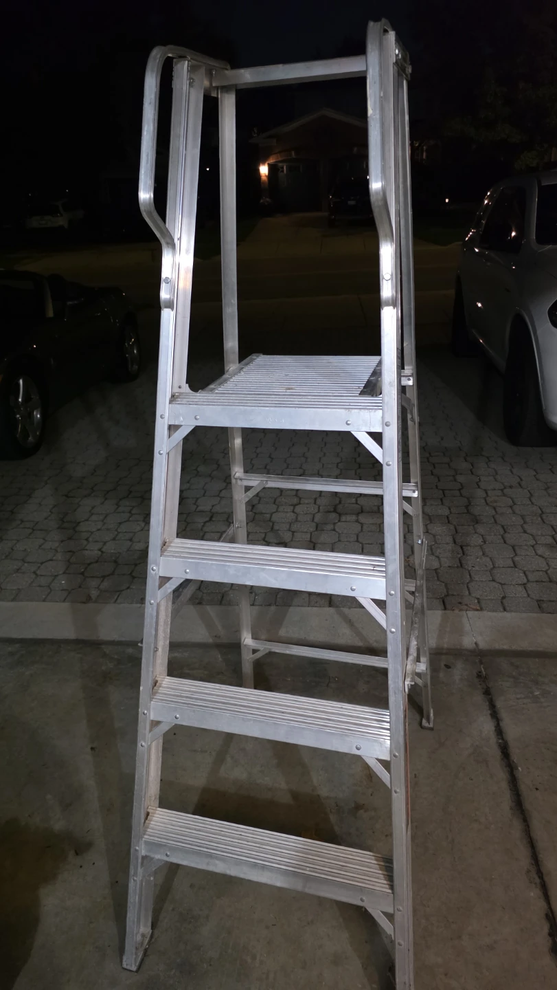 Eagle Industrial Aluminum Platform Ladder with Handrails – 6ft