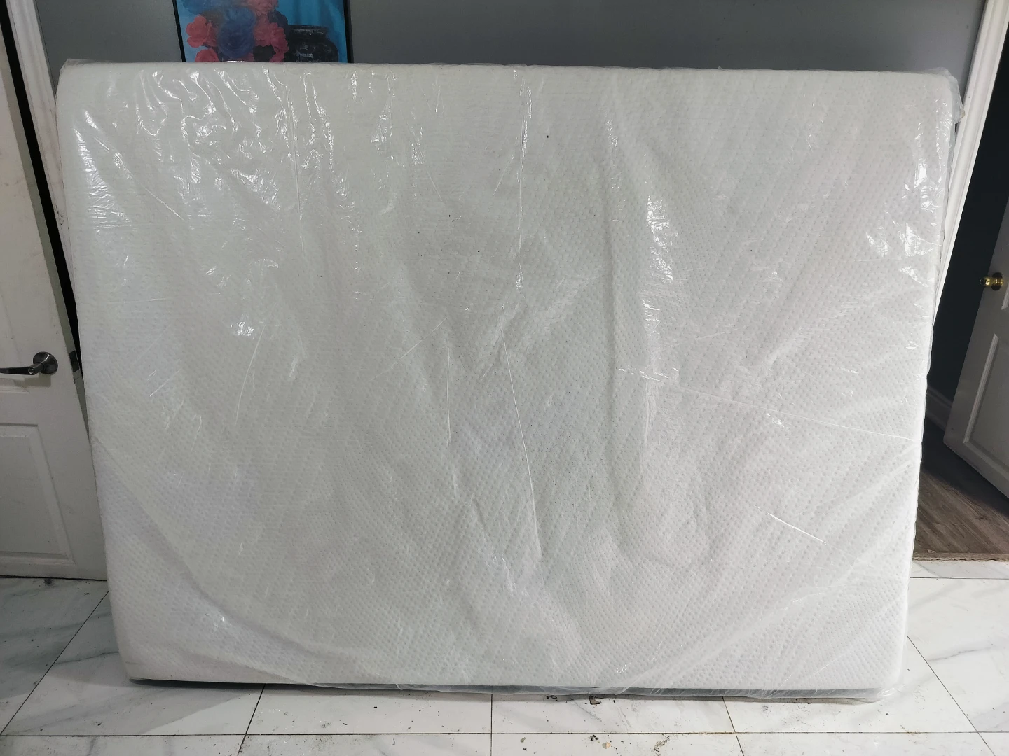 Clean White Mattress - photo 4