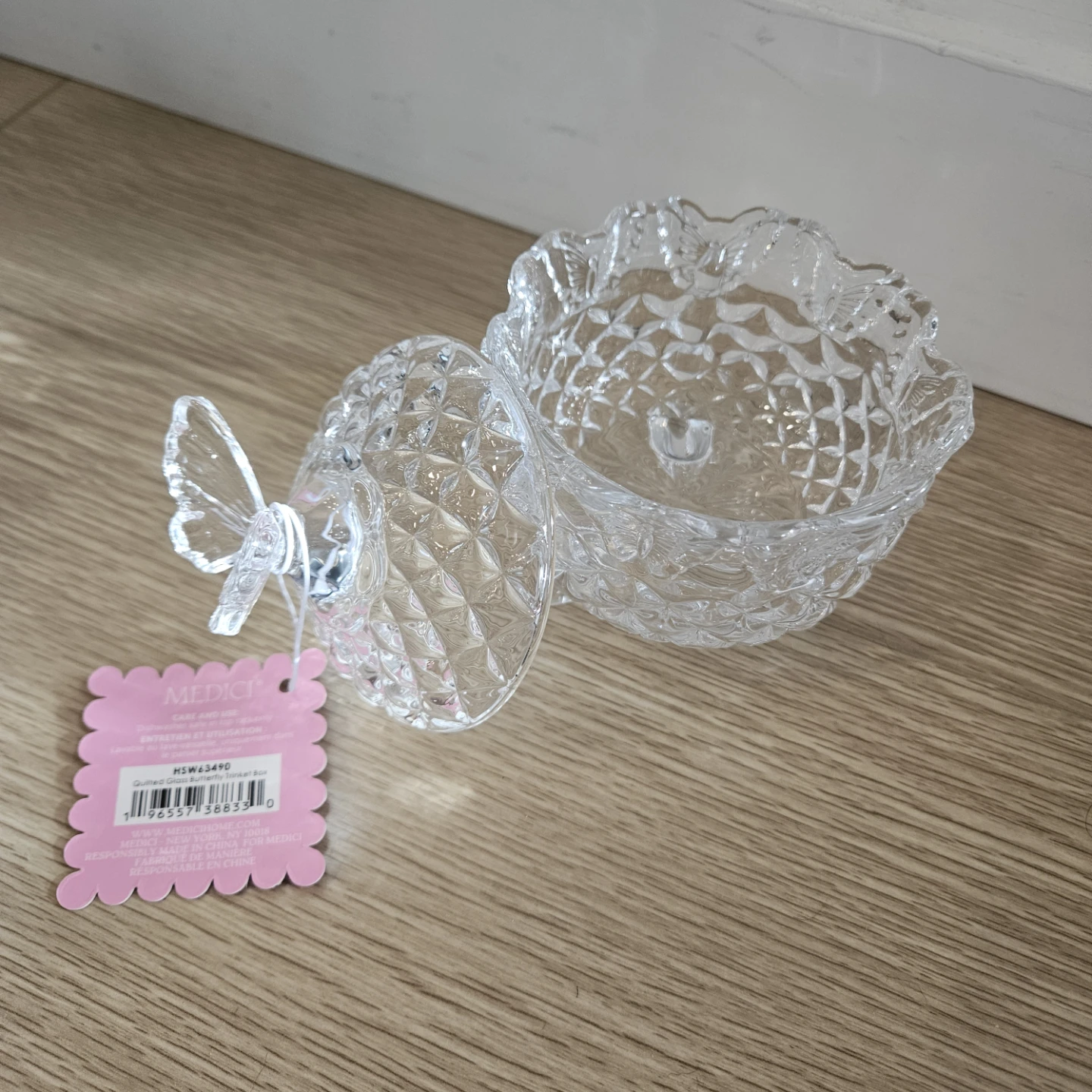 MEDICI Quilted Glass Butterfly Trinket Box - photo 3