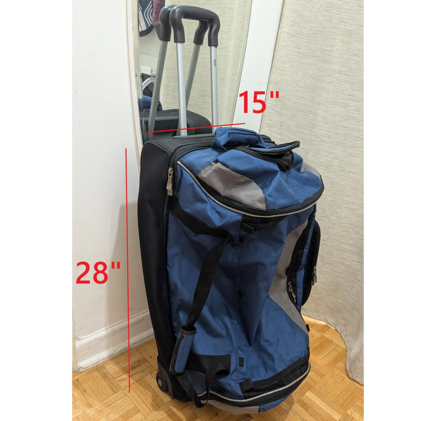 Used Large Rolling Travel Duffel Bag Sports Gym