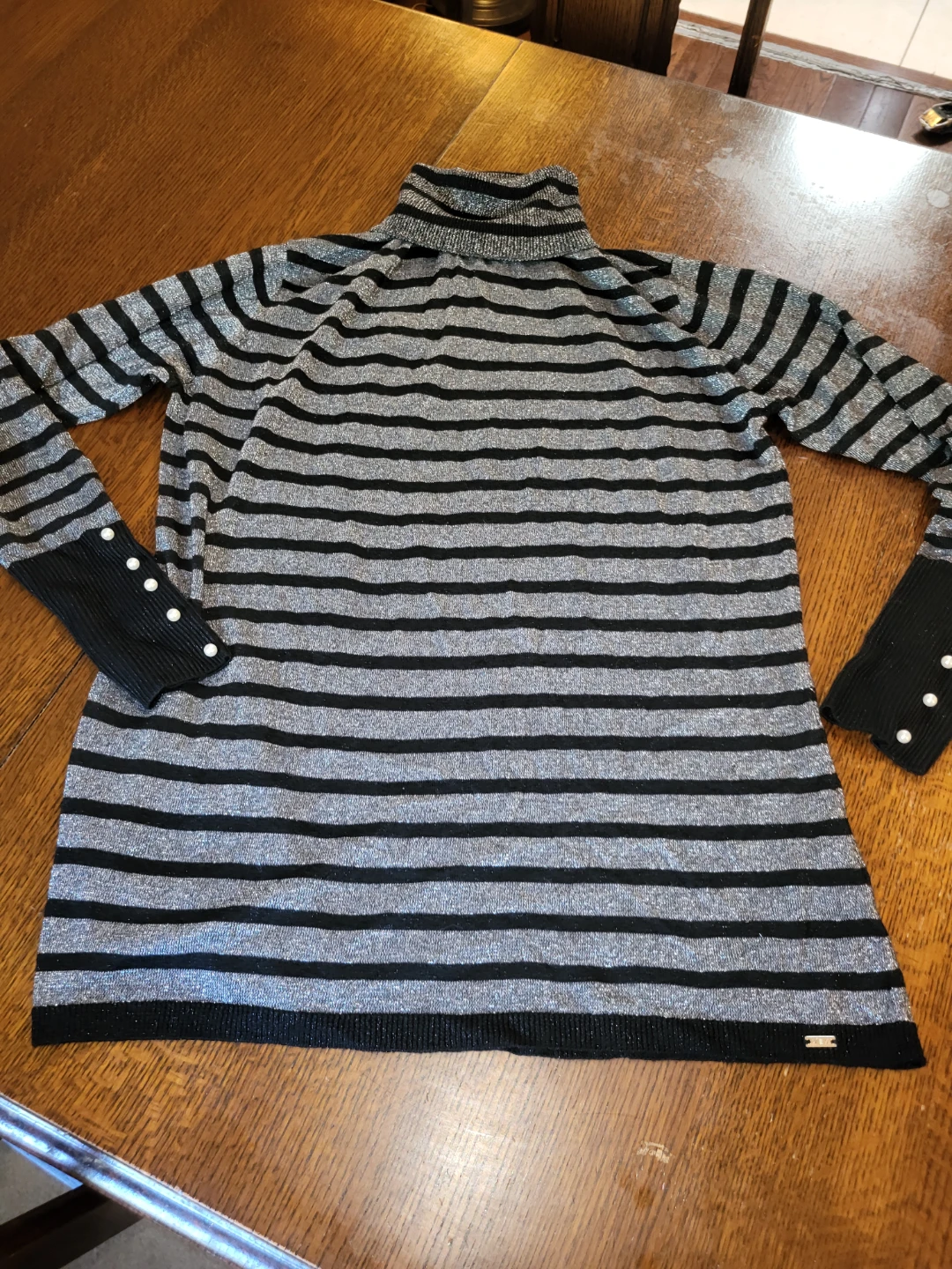 Woman's clothes - photo 5