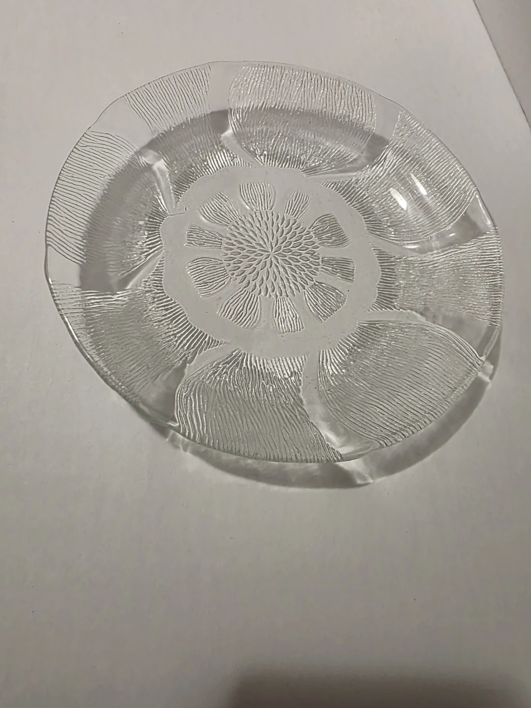 Set of 4 Glass Dessert Plates - photo 3