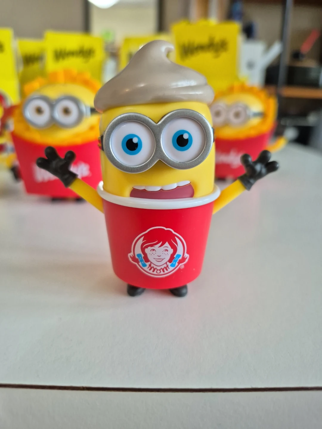 Minions from Wendy's (US) NEW - photo 4
