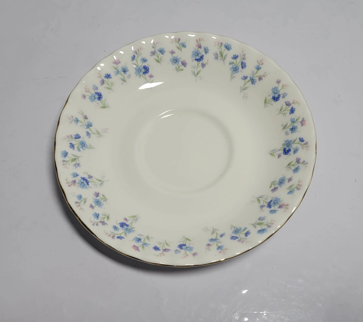 Royal Albert Memory Lane Saucer - photo 2