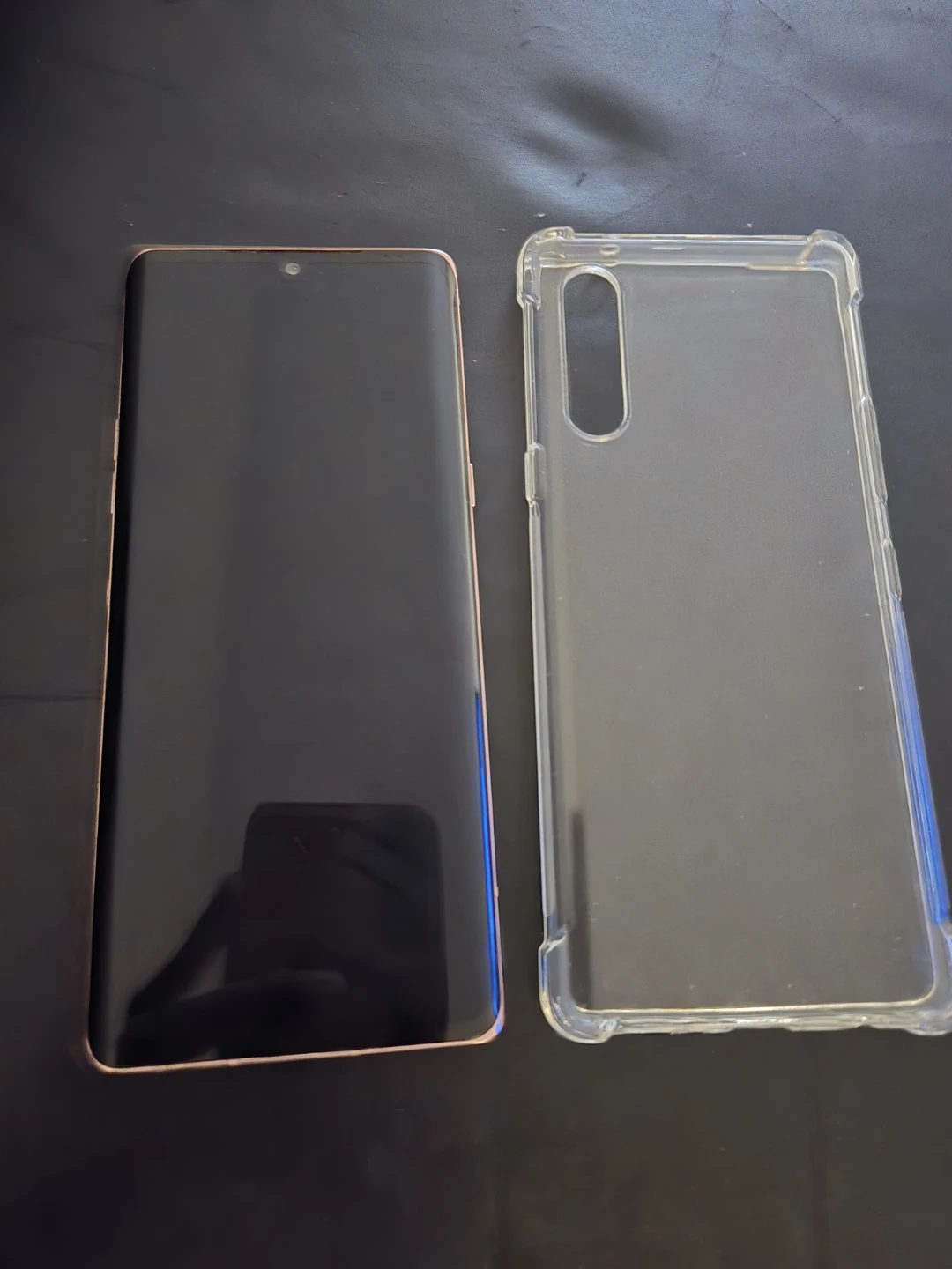 LG Velvet 128gb /  case - photo 3