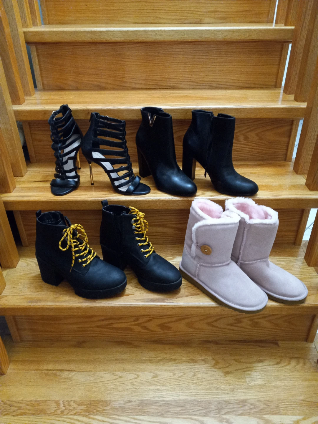 Ladies shoes and boots - Variety  (size 6 - 7.5)