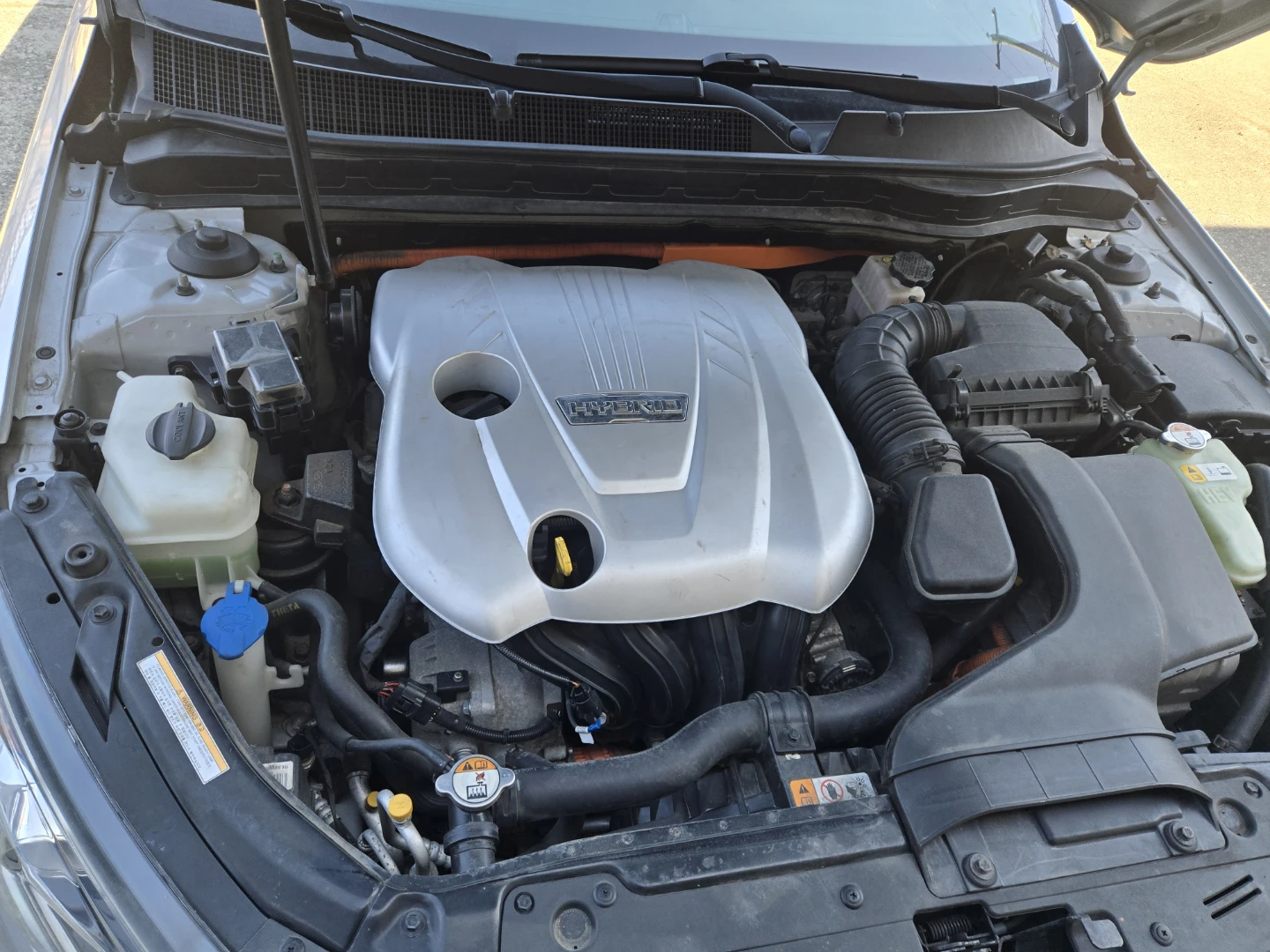 Silver Kia Optima Hybrid - photo 5