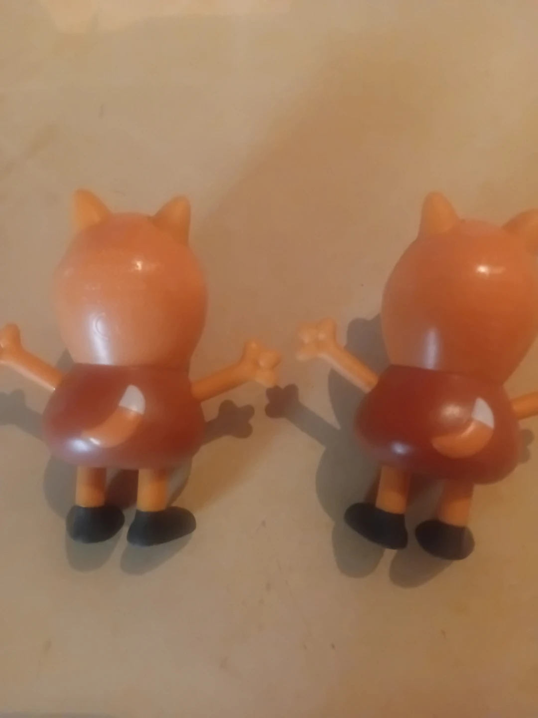 Two Peppa Pig Freddy Fox figures - photo 2