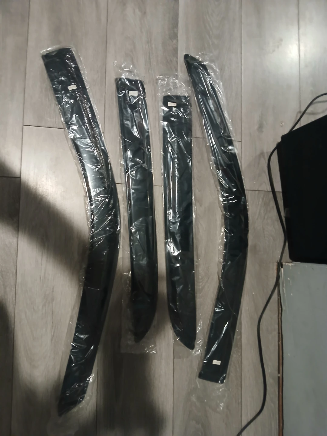 Set of 4 Car Window Rain Guards