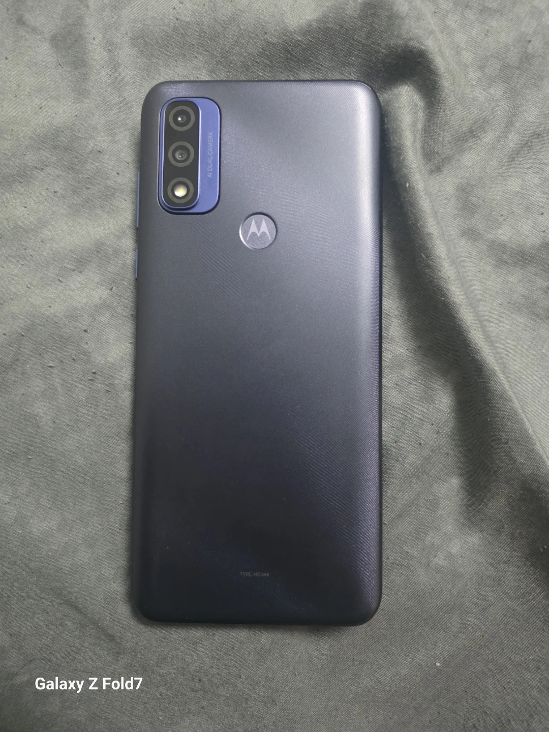 Motorola Moto G PURE Smartphone - photo 2