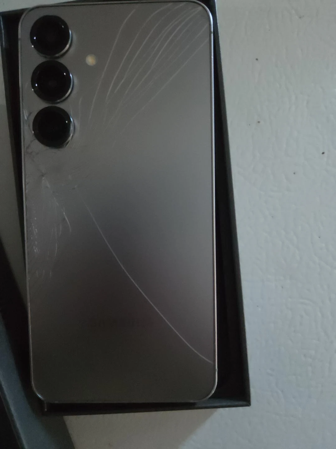 Samsung Galaxy S25 SM-S931W - photo 4