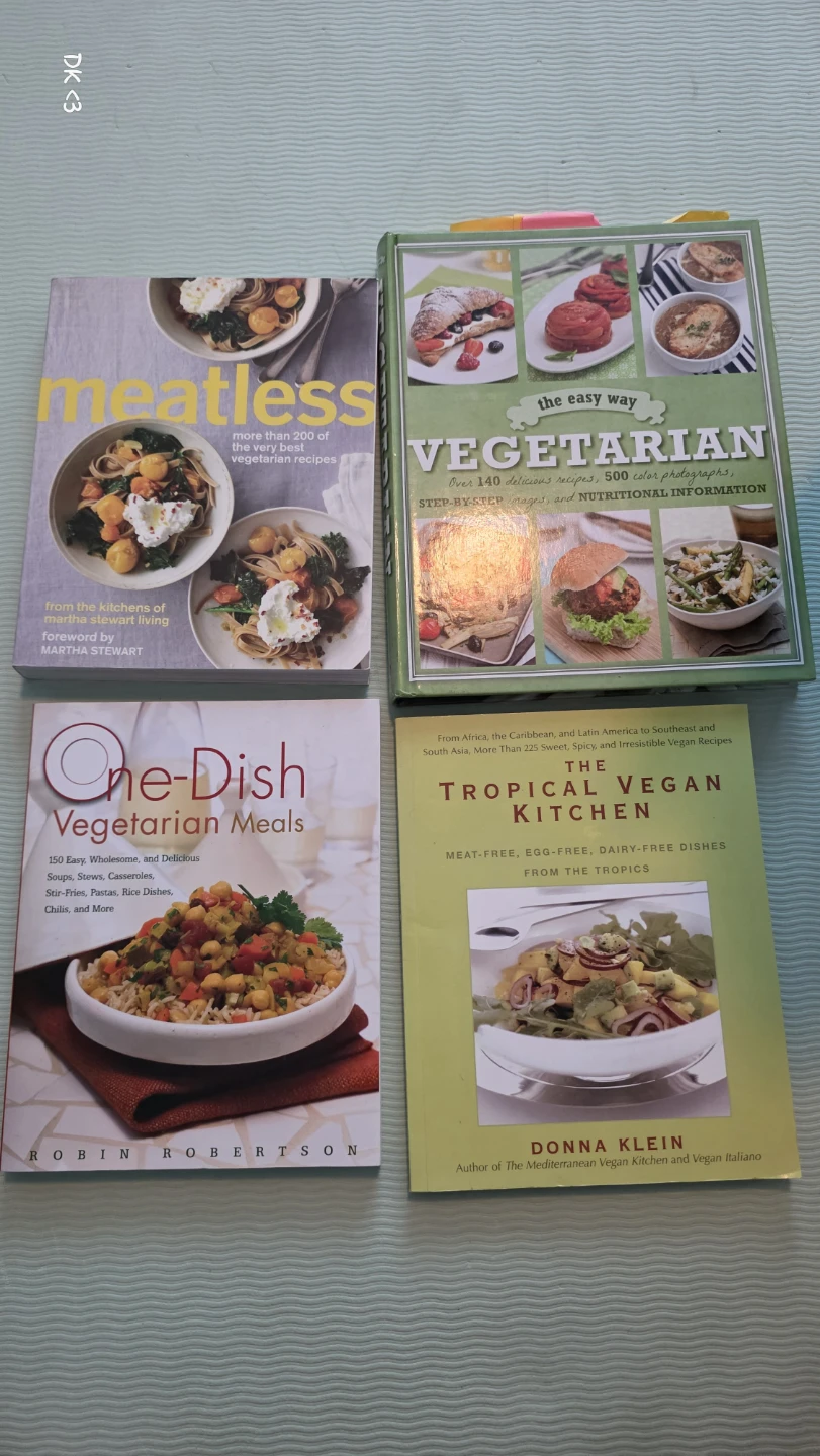Set of 3 Vegetarian & 1 Vegan Cook Book