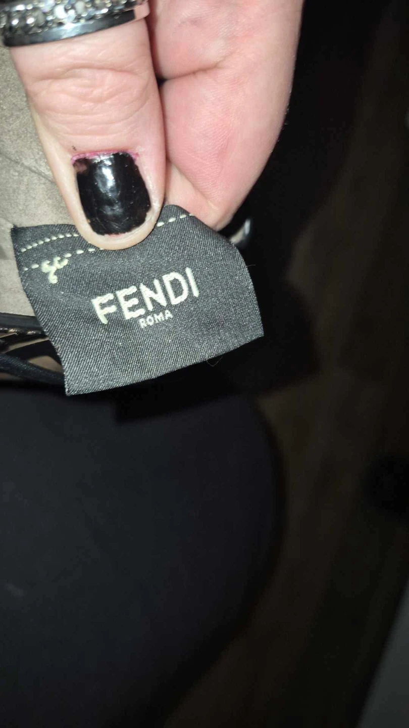 Fendi Bucket Bag - photo 5