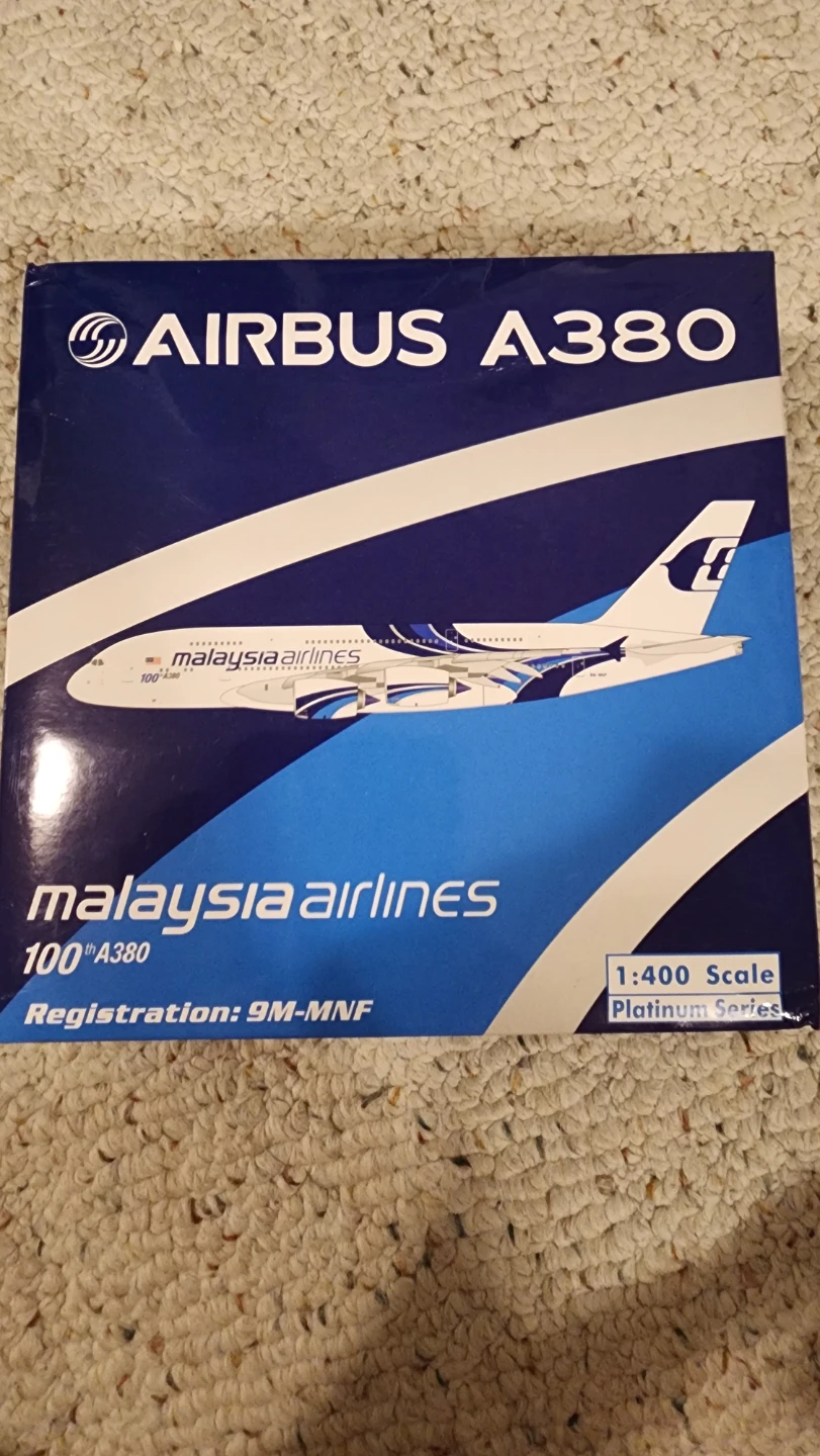 Malaysia Airlines Airbus A380 1:400 Scale Model