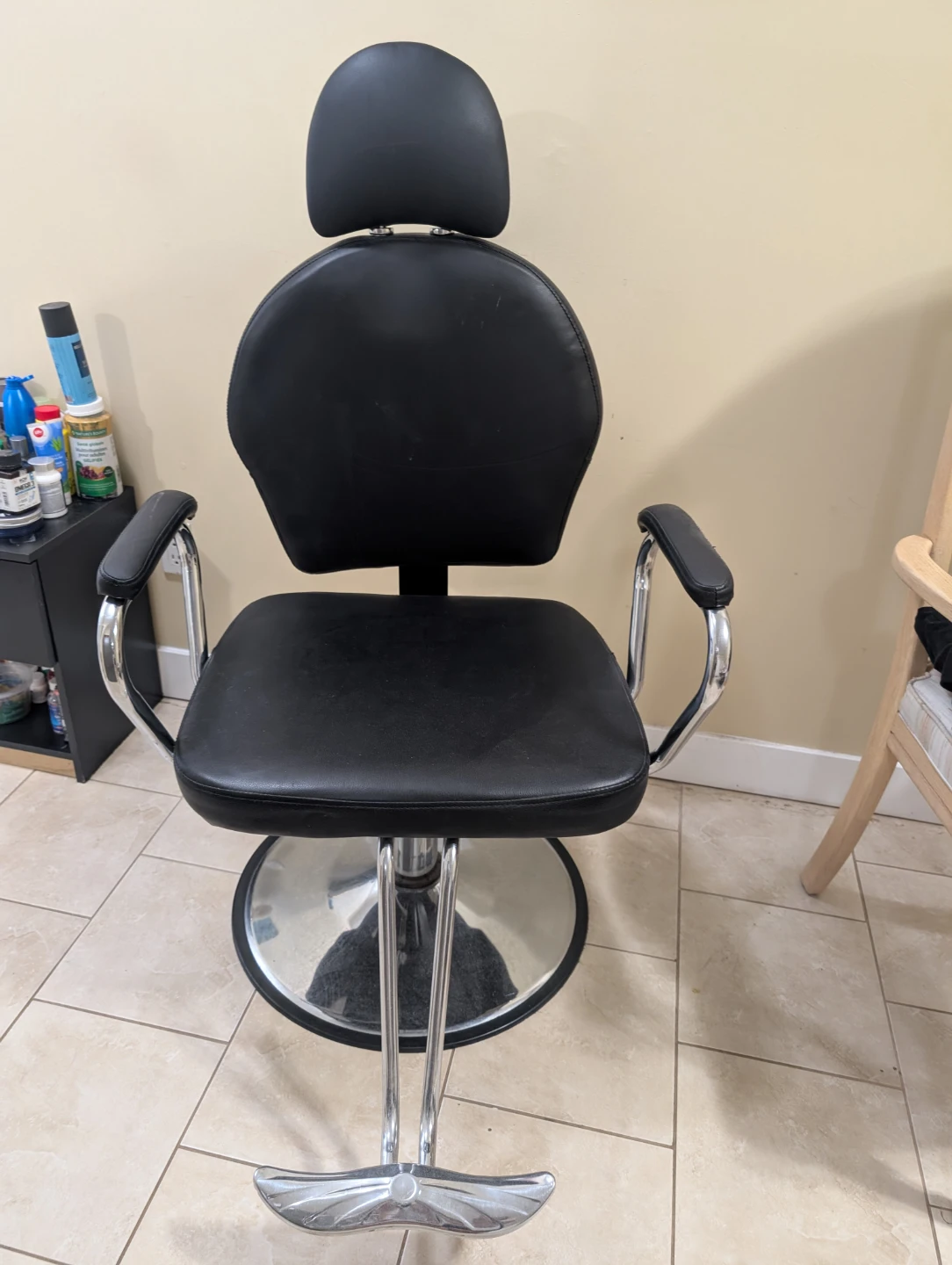 Black Barber Chair
