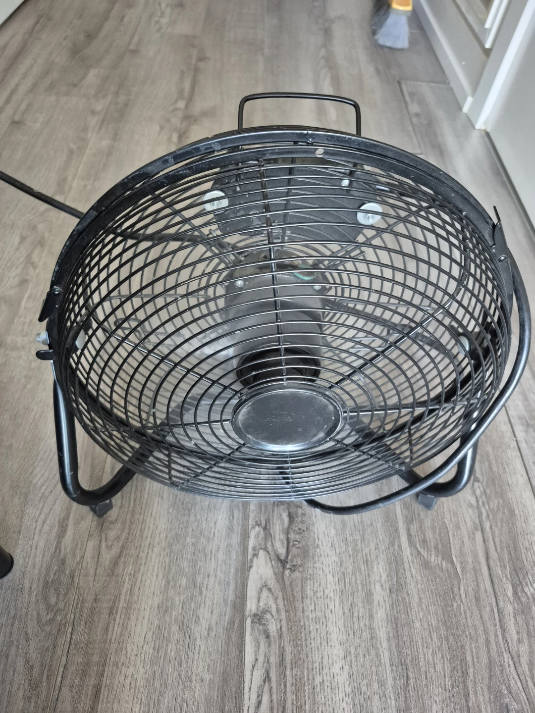 Black Floor Fan - photo 2