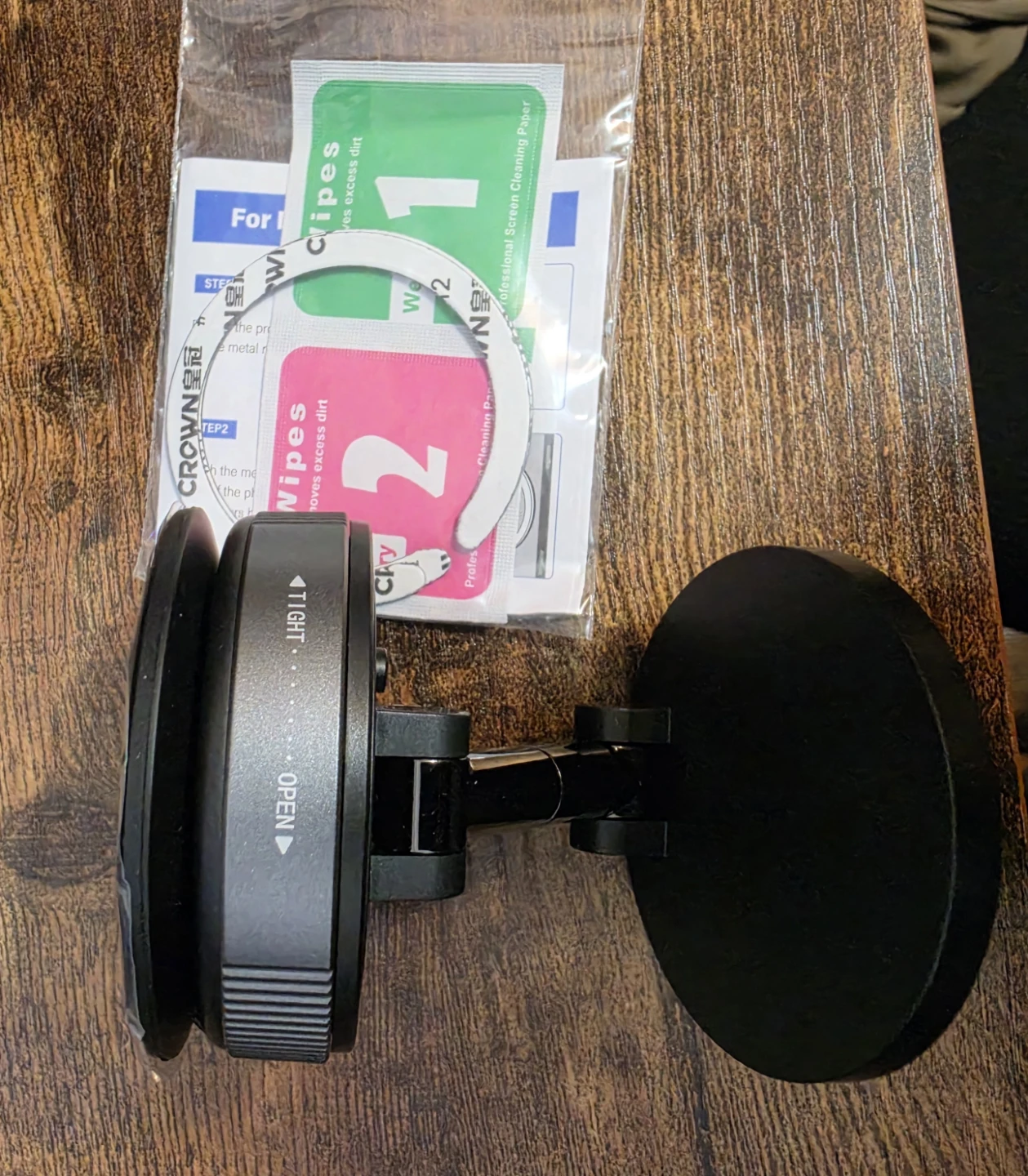Vacuum Magnetic Phone Holder - photo 3